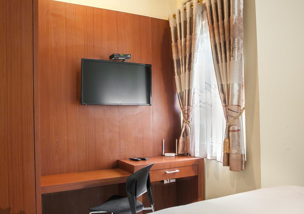 Reddoorz Plus @ Talaga Bodas Bandung Exterior photo