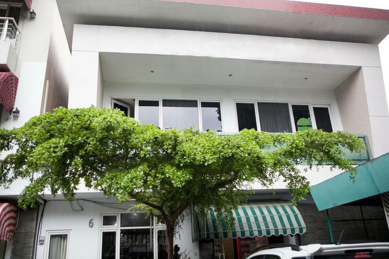 Reddoorz Plus @ Talaga Bodas Bandung Exterior photo